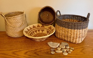 lot 204 image: LL - Collection of 4 Handwoven Baskets and 13 Inspirational River Stones
