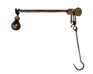lot 208 image: LLO - Antique Avery 80 lb Hanging Balance Scale with Hook