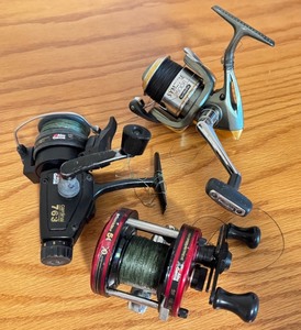 lot 223 image: LLO - Set of 3 Fishing Reels Abu Garcia and Shimano Symetre