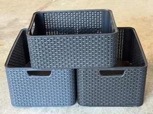 lot 234 image: G - Set of 3 Curver Black Plastic Storage Bins with Handles