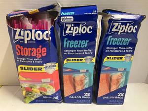lot 142 image: Ziploc Gallon Bags