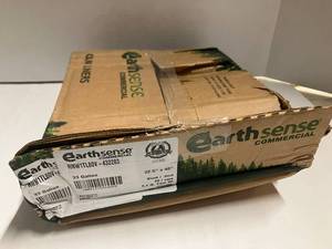 lot 33 image: 33 Gallon Can Liners