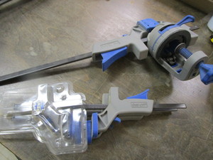 lot 10 image: Wilton Clamp System