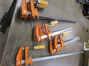 lot 16 image: Bar Clamps