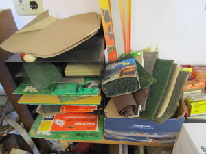 lot 44 image: Sanding Sheets & Strips
