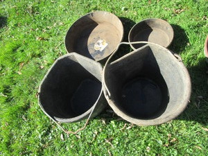 lot 117 image: Rubber Feed Buckets & Pans