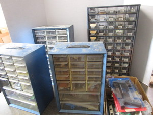 lot 196 image: Organizers, Hardware