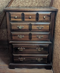 lot 160A image: UL - Vintage Wooden Dresser with Brass Handles, 5 Drawers