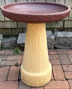 lot 169N image: Outdoor Concrete Bird Bath with Decorative Pedestal