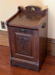 lot 75 image: ML - Antique Wooden Fireplace Purdonium Scuttle Box Coal Storage Bin