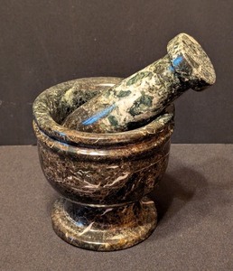 lot 243 image: ML - Green Marble Mortar and Pestle Set, 4 Inch