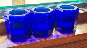 lot 37X image: K - Set of 3 Cobalt Blue Glass Candle Holders, Hexagonal, 3 Inches Tall