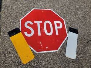 lot 10 image: Largr Stop Sign and 2 Reflective Signs