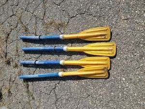 lot 14 image: Raft Oars Lot of 4