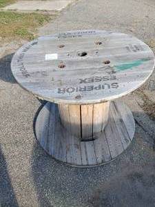 lot 52 image: Large Spool