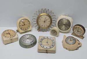 lot 77 image: Large Group of Assorted Mid Century Wall Clocks & Alarm Clocks