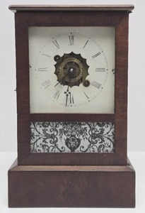 lot 81 image: Antique Mantel Shelf Clock wPendulum