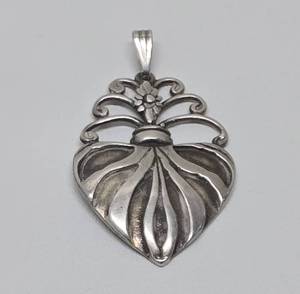 lot 167 image: Signed Vintage Southwestern Sterling Silver Pendant by Gianluca Anzani