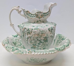 lot 210 image: Wonderful Antique Pitcher & Basin Set wVery Nice Green & Gold on White Floral Design