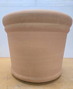 lot 35 image: Excellent LARGE Terra Cotta Planter
