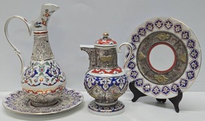 lot 201 image: Gorgeous Handmade Kutahya Porcelain Serving Pieces wCoffee & Teapots