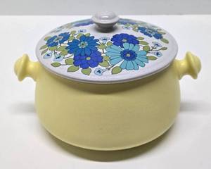 lot 266 image: Great Looking Mid&nbspCentury Retro Royal Sealy Stoneware Crock wLid