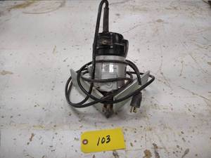 lot 103 image: Porter Cable 5362 Router...