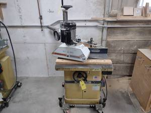 lot 8 image: Powermatic Model 27 Wood Shaper, 1 ...