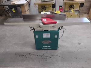 lot 20 image: Grizzly Model G0856 8 Jointer, Hel...