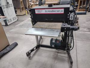 lot 25 image: Supermax Super Brush 24, 5 hp, 230 ...