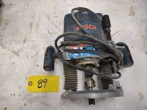 lot 89 image: Bosch 1619EVS Plunge Router...