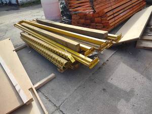 lot 43 image: Pallet Racking including (4) 36 x ...