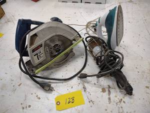 lot 128 image: Circular Saw & Iron, & Light...