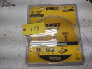 lot 178 image: Dewalt 10 Wet Diamond Blade...