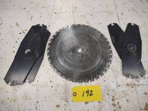 lot 192 image: 12 Dado Set...