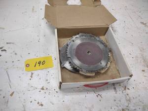 lot 190 image: 8 Dado Set...