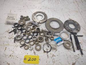 lot 200 image: Arbors & Spacers...