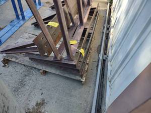 lot 298 image: (2) Wall Mount Rack Brackets, 78x2...