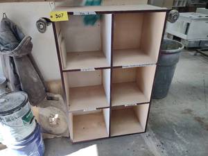 lot 307 image: Shelf Unit, 33x16x52...