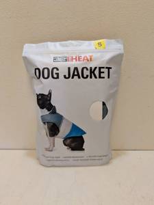 lot 21 image: 32 DEGREE HEAT SMALL DOG JACKET