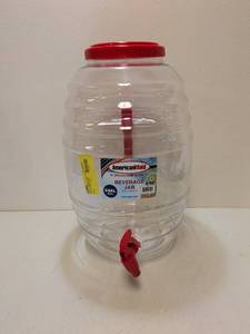 lot 30 image: AMERICAN MADE 5GAL. BEVERAGE JAR