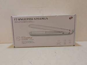 lot 48 image: T3 SINGLEPASS STYLEPLUS PROFESSIONAL 1 ALGORITHMIC STRAIGHTENING AND STYLING IRON