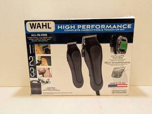 lot 95 image: WAHL HIGH PERFORMANCE COMPLETE HAIRCUTTING & TOUCH-UP KIT