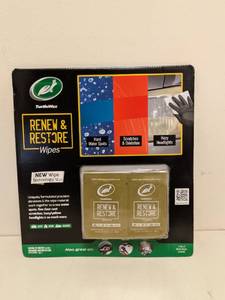 lot 127 image: TURTLE WAX RENEW & RESTORE WIPES
