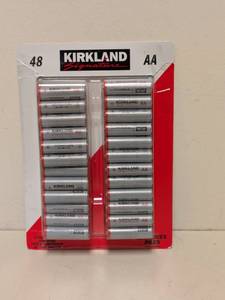 lot 117 image: KIRKLAND SIGNATURE AA BATTERIES 48PK.