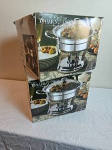 lot 203 image: Two 3 Quart Chafing Dishes