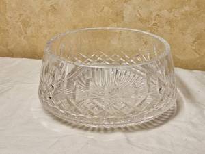 lot 11 image: Waterford Crystal Lismore 10 Bowl