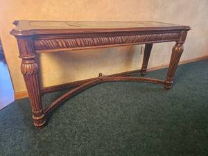 lot 8 image: Bernhardt La Scala Collection Console Table