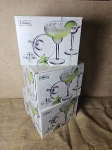 lot 209 image: 12 Count of Libbey Margaritta Grasses