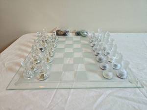 lot 247 image: Sophisticated Glass Chess Set with Glass Bead Checker Pieces
